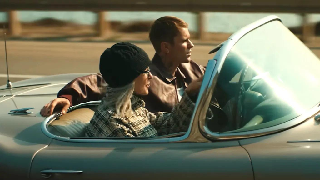 Justin Bieber et Diane Keaton - Clip de la chanson Ghost de Justin Bieber
